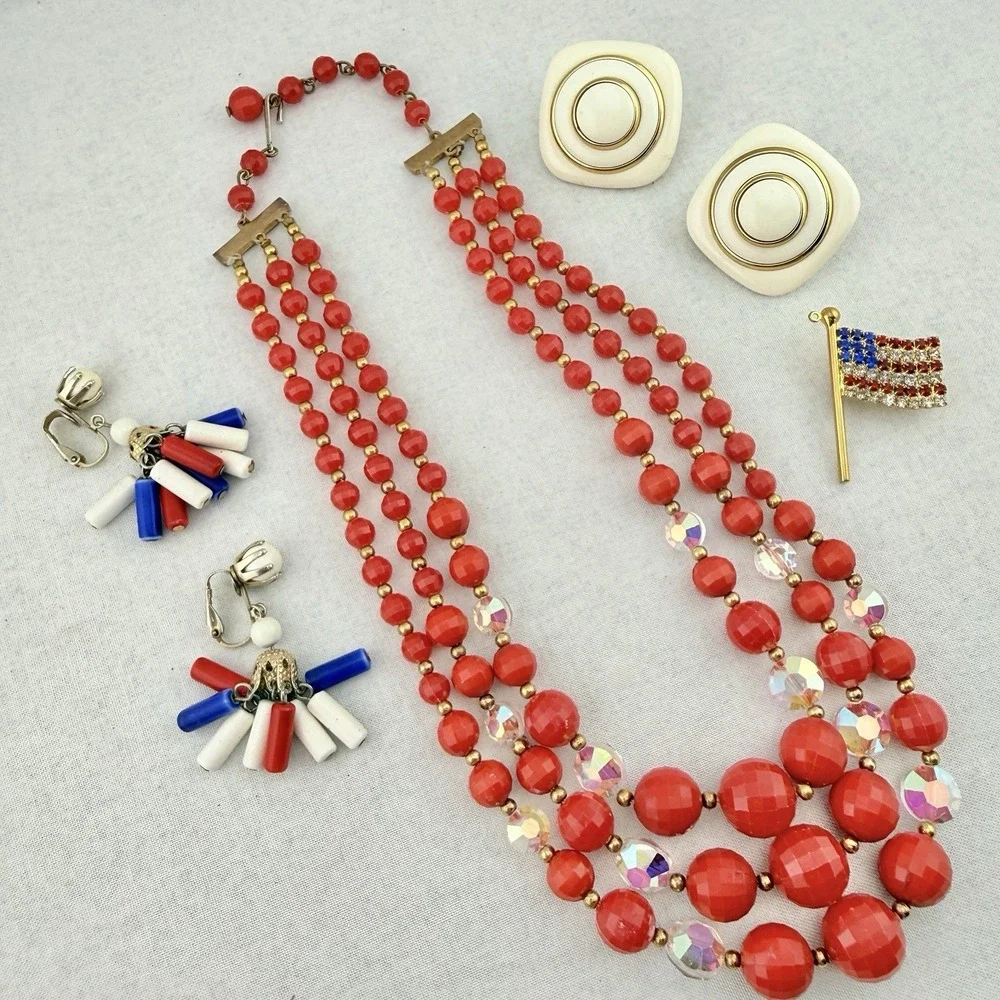 Vintage Patriotic Jewelry Lot Necklace Clip On Earrings Brooch July 4th USA Flag